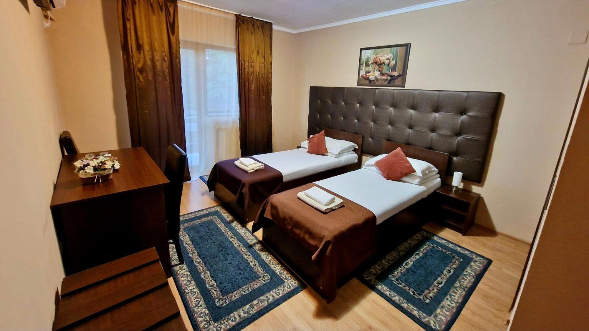 Hanul Lui Bogdan Economy Inn Faget  Luaran gambar